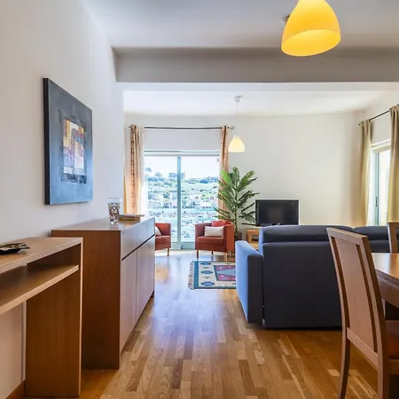 Marina Breeze Apartment With Pool - 900M From The Beach Albufeira Zewnętrze zdjęcie